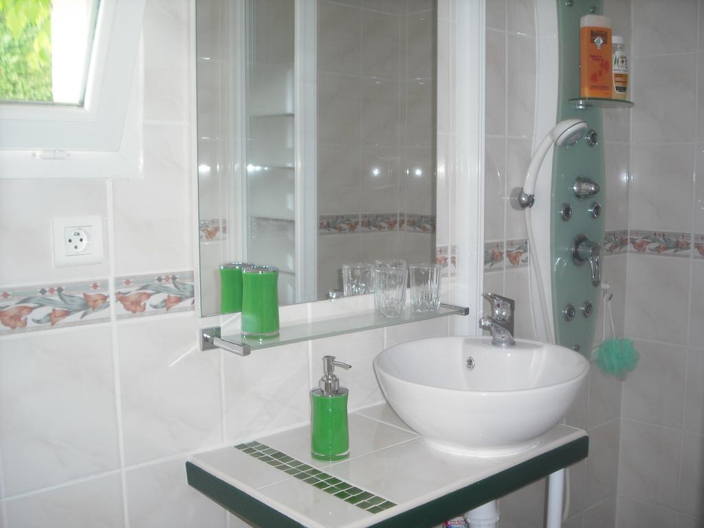 Les Tilleuls B&B Orange  Habitación foto